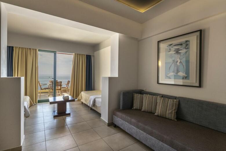 Hotel Apostolata Island Resort And Spa