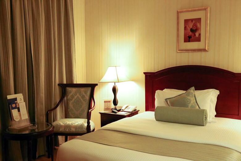 Hotel Al Hamra Golden Tulip (est�ndar)