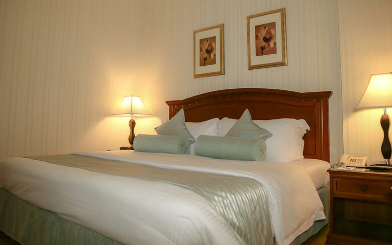 Hotel Al Hamra Golden Tulip (est�ndar)