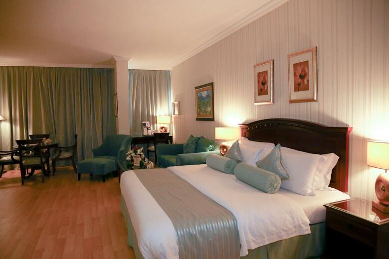 Hotel Al Hamra Golden Tulip (est�ndar)