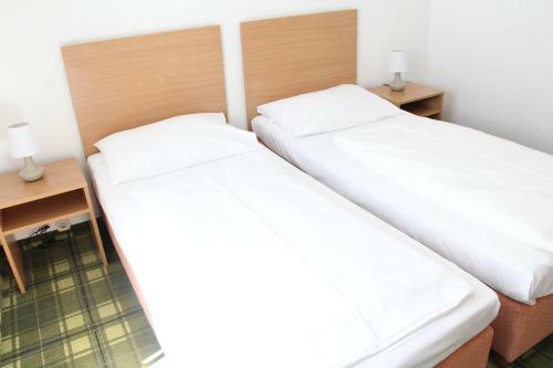 Hostal Snooze Guesthouse