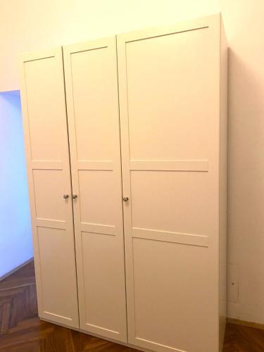 Apartment Opera