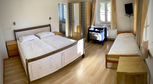Hostal Landhaus Tauplitz