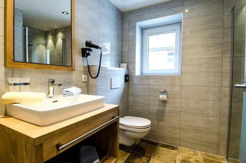 Hostal Hotel Garni Persutt