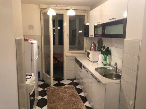Apartment Share
