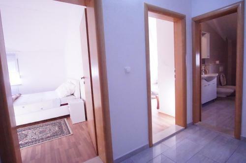 Hostal Apartments Aldi