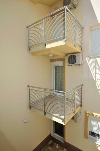 Apartments Old Bridge