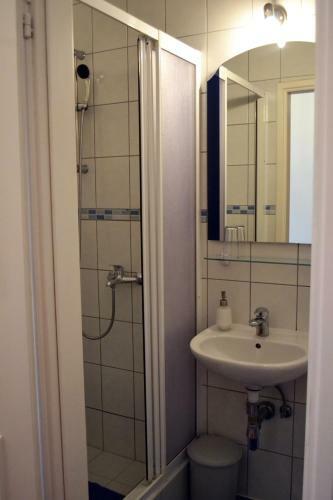 Hostal Ada Hotel