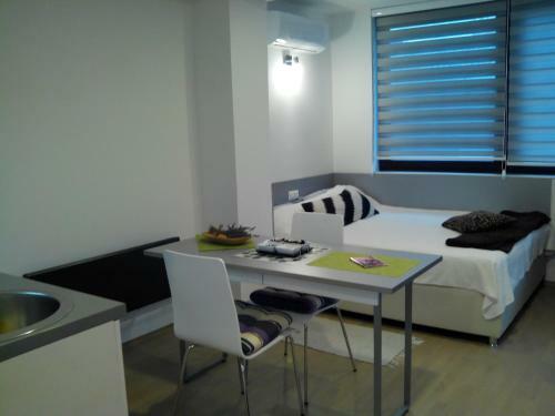 Dea's Studio Apartment