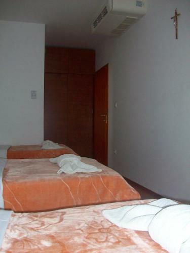 Hostal Pansion ?kegro