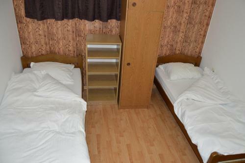 Bed & Breakfast Rooms Modana
