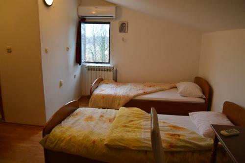 Bed & Breakfast Rooms Modana