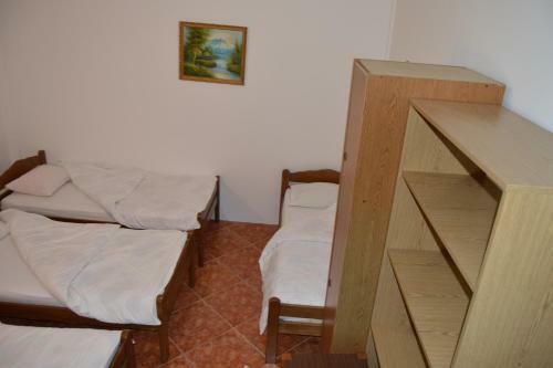 Bed & Breakfast Rooms Modana