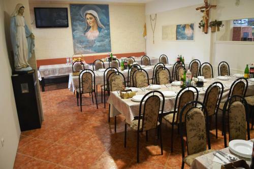 Bed & Breakfast Rooms Modana