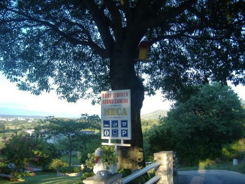 Hostal Villa Meca