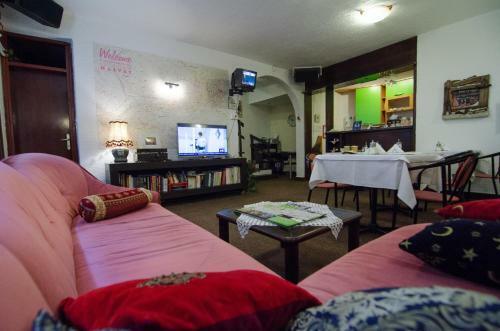 Posada Halvat Guesthouse