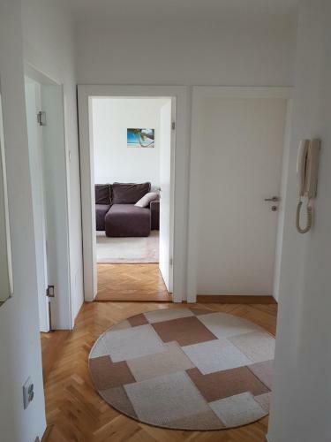 Apartment Halvadom