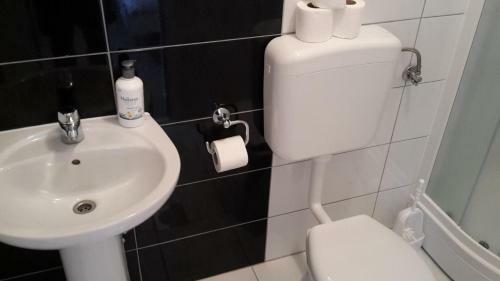Hostal Pansion Polonia