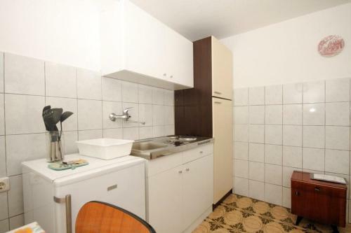 Apartments By The Sea Brsec (Opatija) - 2359