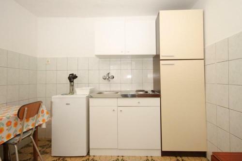 Apartments By The Sea Brsec (Opatija) - 2359