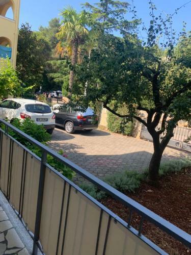 Hostal Apartments Iskra