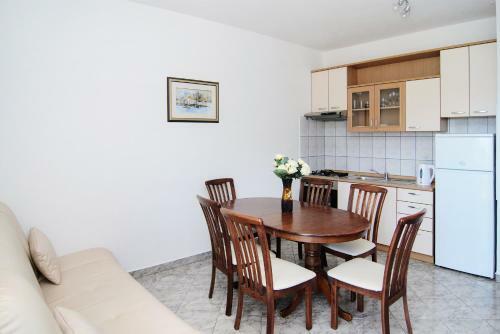 Darijan Apartments