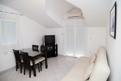 Darijan Apartments