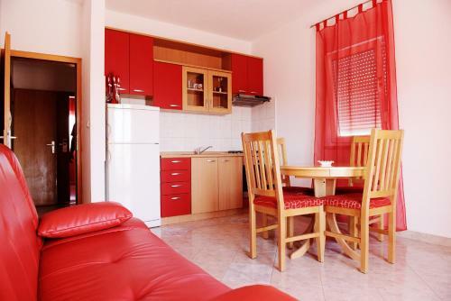 Darijan Apartments