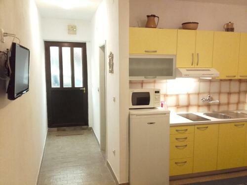 One-bedroom Apartment In Orebic IV