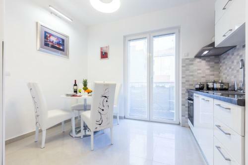 Apartment Fifi