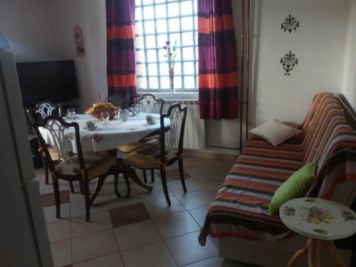 Two-bedroom Apartment In Rovinj/istrien 11571