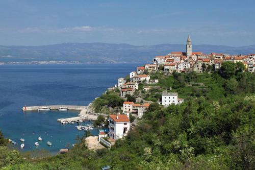 Apartment Vrbnik 5299a