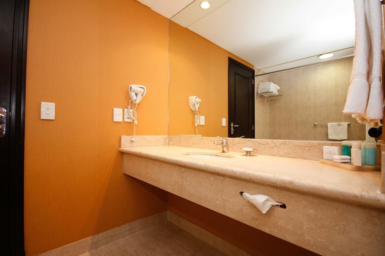 Hotel Howard Johnson Plaza Florida