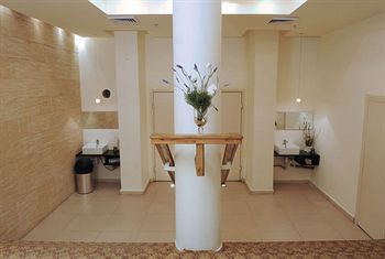 Hotel Deborah