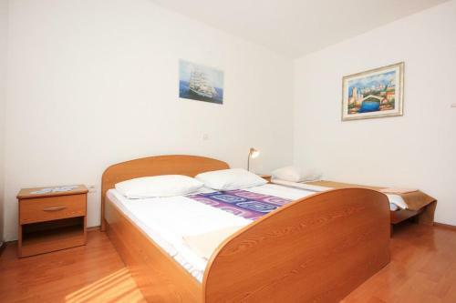 Apartment Orebic 10156b
