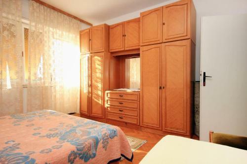 Apartment Sumpetar 9436a