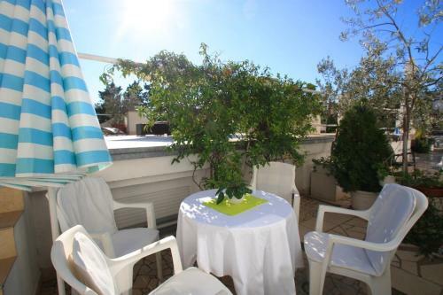 One-bedroom Apartment In Crikvenica XII