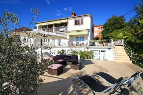 One-bedroom Apartment In Crikvenica XII