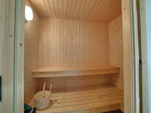 Holiday Home Fj�lstaunijn Nex�