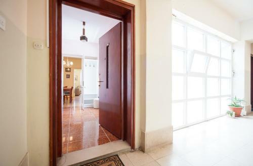 Vera Apartment With Seaview