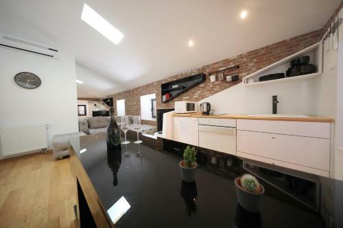 Hostal Central Apartments