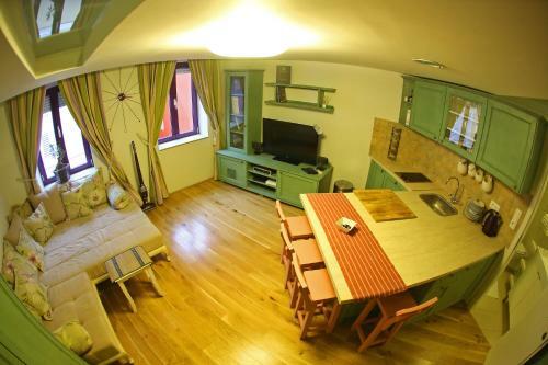 Hostal Central Apartments
