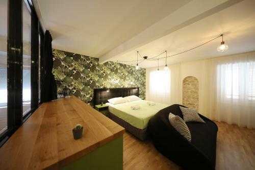 Hostal Central Apartments