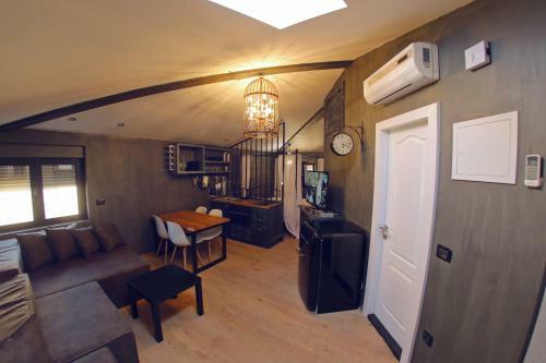 Hostal Central Apartments