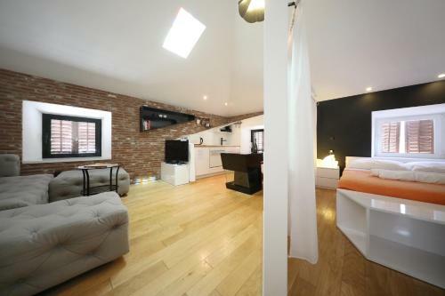Hostal Central Apartments