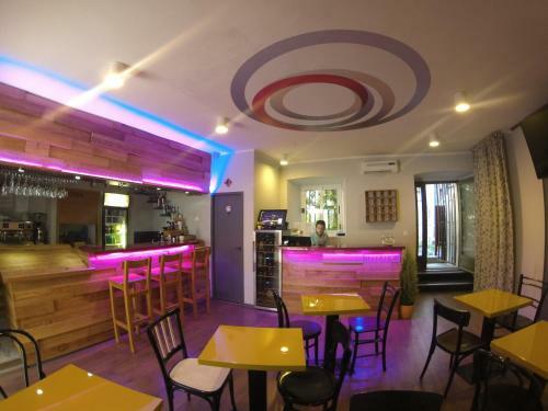 Hostal Central Apartments