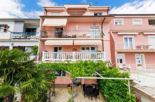Apartment In Crikvenica 5614