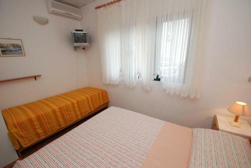 Apartments By The Sea Zaostrog (makarska) - 2663