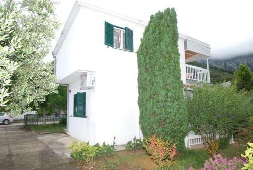 Apartments By The Sea Zaostrog (makarska) - 2663
