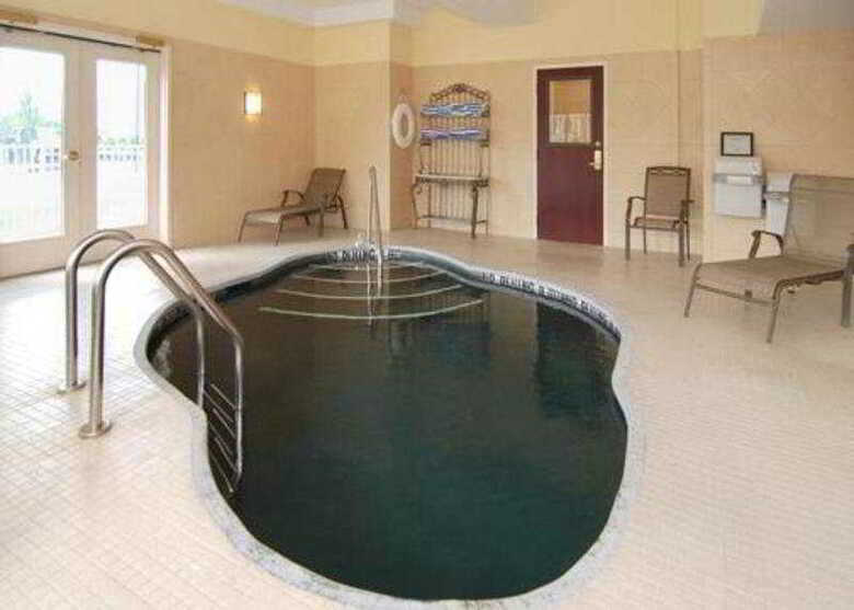 Hotel Comfort Inn